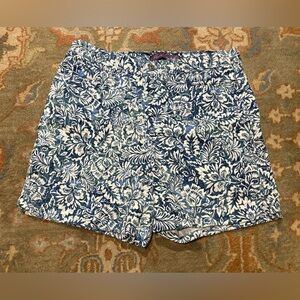 Gloria Vanderbilt Blue and White Patterned Amanda Shorts Cotton Stretch W 12